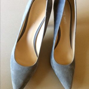 Nine West pumps